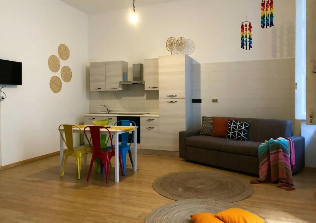 Apartamento Casa Vivace In Centro Torino Exterior foto
